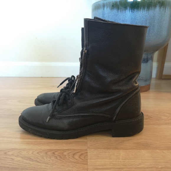 Zara Shoes Zara Black Leather Zipper Ankle Boot 38 75 Poshmark